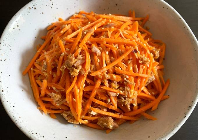 A picture of Carrot & Tuna Sesame Salad.