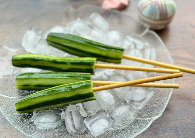 A picture of Japanese Stall Cucumber.