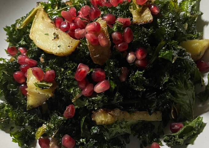 A picture of Crispy kale with garlic & lemon potatoes.