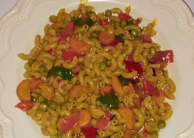 A picture of Vegetable macaroni.