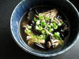 A picture of Black Fungus & Asian Mushroom Soup.