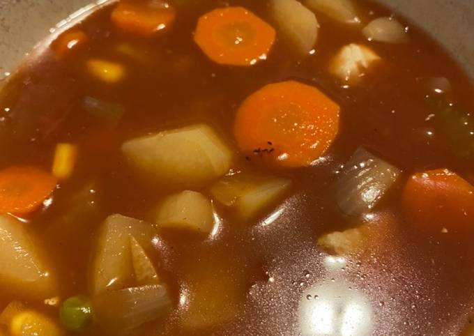 A picture of Simple Slow Cooker Vegetable Soup.