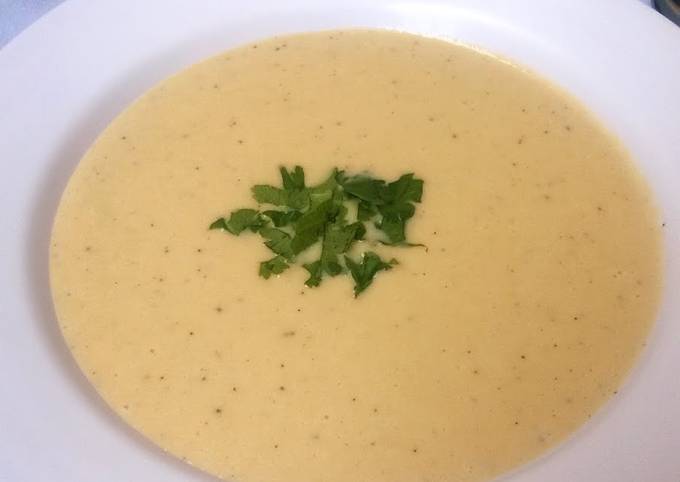 A picture of Potato and Leek Soup (Vichysoisse Soup).