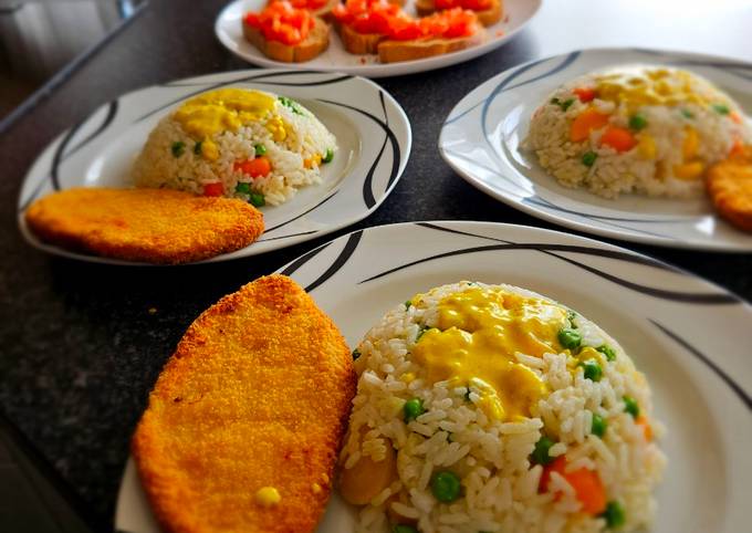 A picture of Basmati Rice roasted in vegetables.