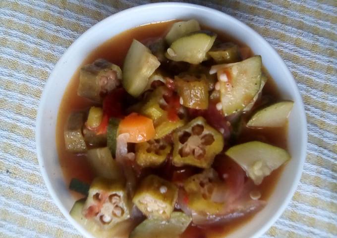 A picture of Okra stew.