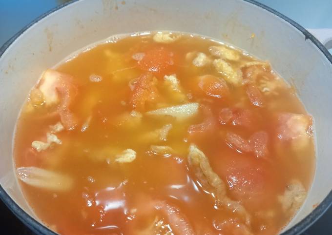 A picture of Tomato Egg Soup.