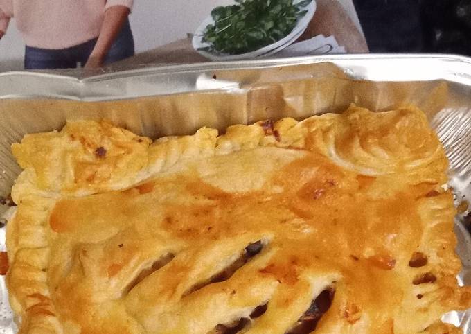 A picture of Large chicken & mushroom puff pastry pasty 😋😋 In Airfryer.