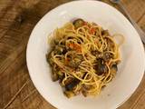 A picture of 🍝 Aubergine, beef mince, fresh tomatoes pasta.