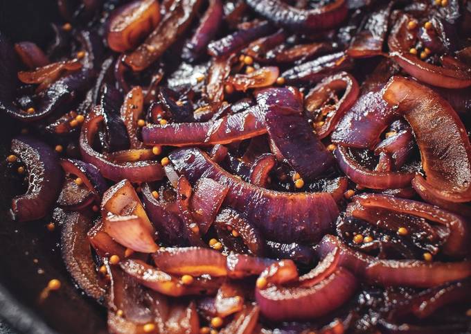 A picture of Caramelised Spiced Red Onion Chutney.