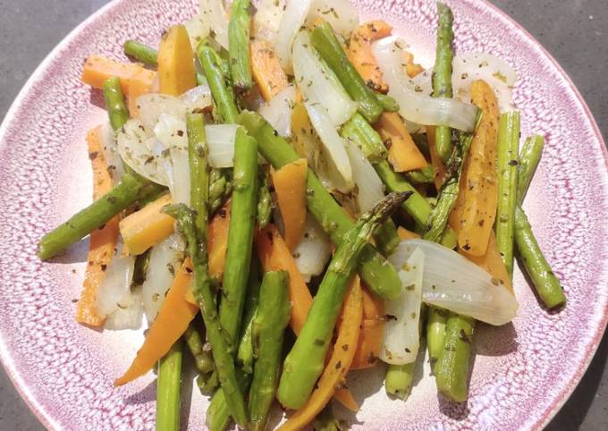 A picture of Oven Cook Asparagus.