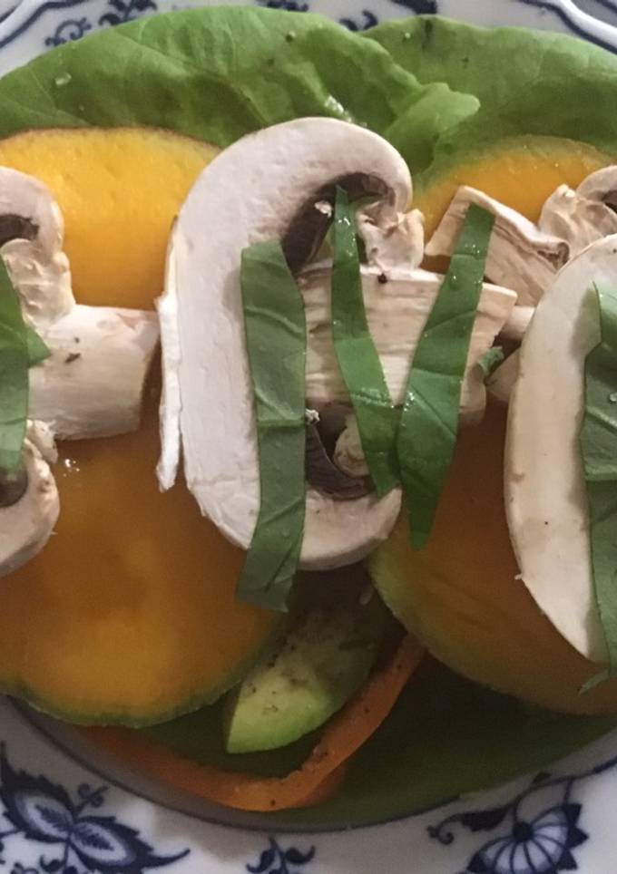 A picture of California Farm Fresh Fruit Salad.