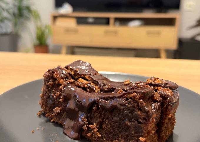 A picture of Gluten free chewy chocolate cake with almond flour.