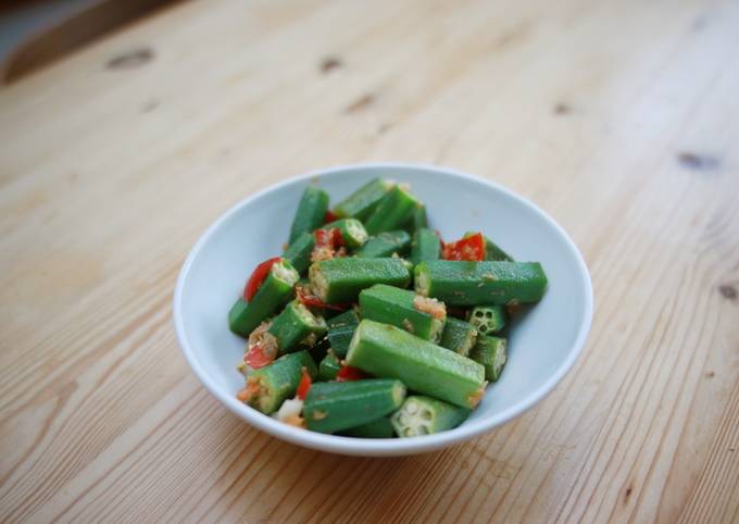 A picture of Traditional fry okra.