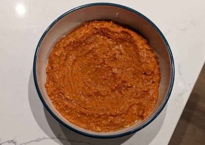 A picture of Easy romesco sauce (with roast peppers and sun-dried tomatoes).