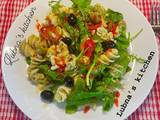 A picture of Easy Tomato and Spinach Pasta:.