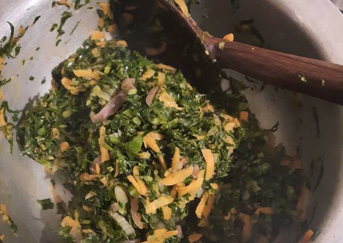 A picture of Fried sukuma wiki and spinach.