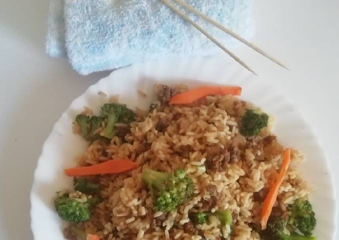 A picture of Mexican Broccoli & ground beef rice#my unique rice recipe.