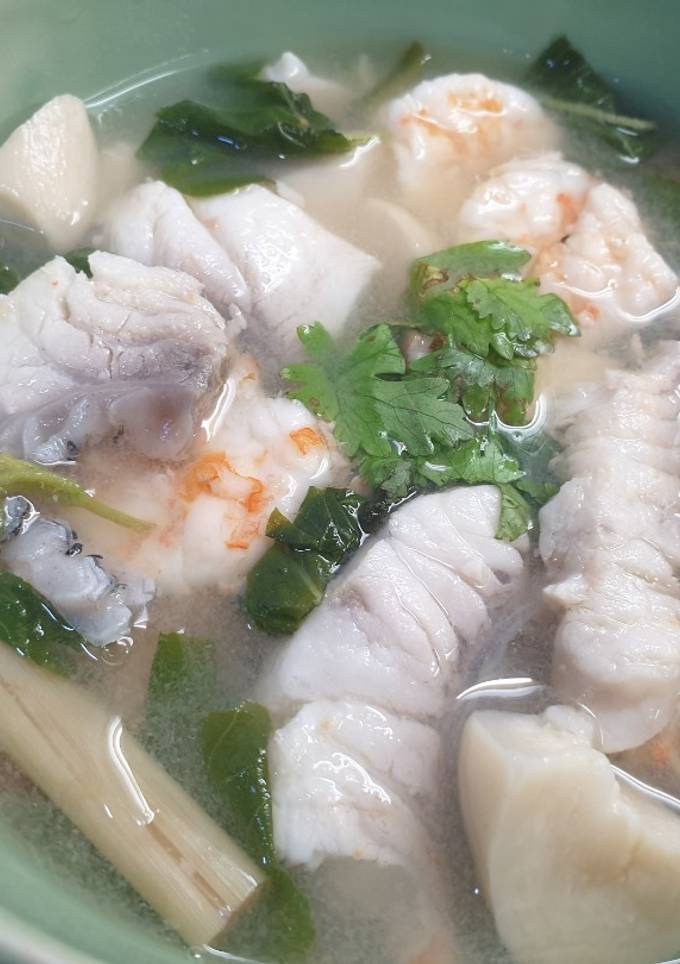 รูปของ ต้มยำปลา กุ้ง