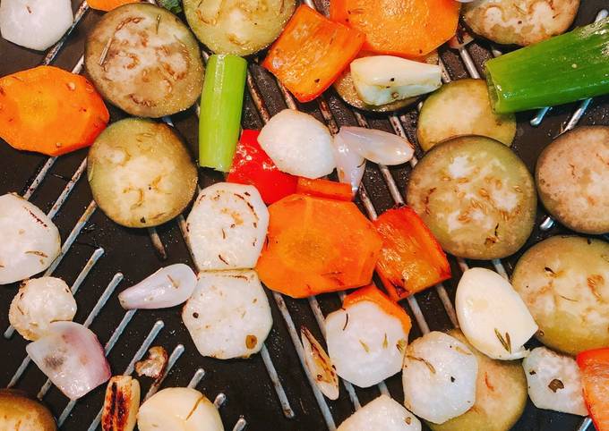 A picture of Simple Grilled Vegetables.