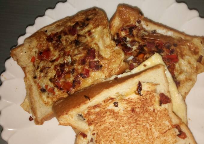 A picture of Cheesy meaty vegetables toast.