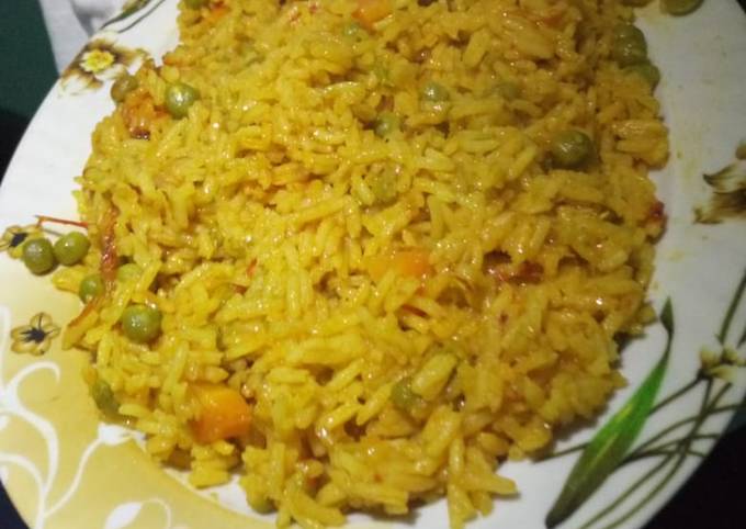 A picture of Vegetable tumeric rice #festivedishcontest_mombasa.