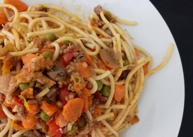 A picture of Spaghetti with The Lot Vegetable Sauce.