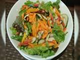 A picture of Lettuce carrot salad.