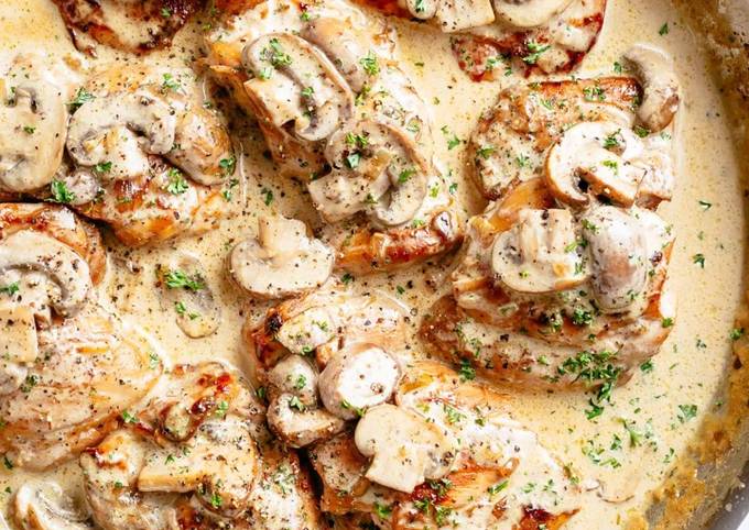 A picture of Creamy Chicken Mushroom.