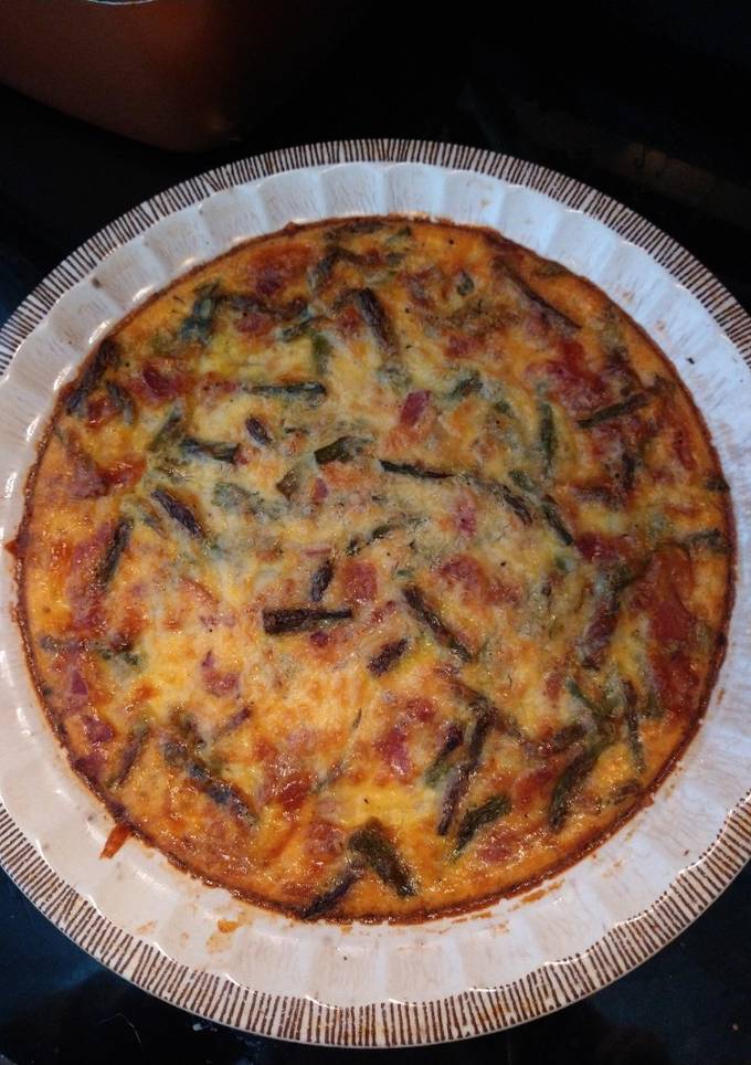 A picture of Crustless Asparagus & Bacon Quiche.