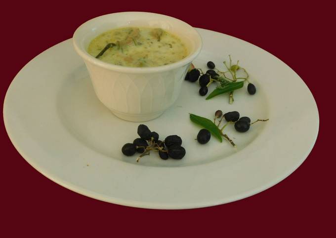 A picture of Coconut milk-Veggie  soup.