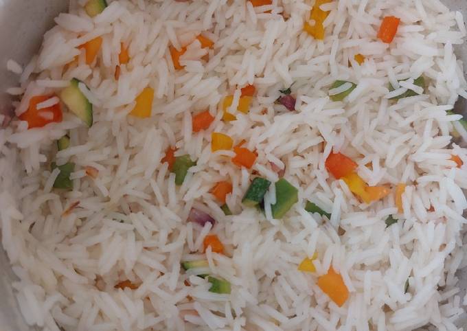 A picture of Vegetable rice.