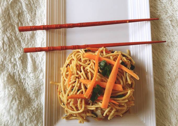 A picture of Vegetable sphagetti.