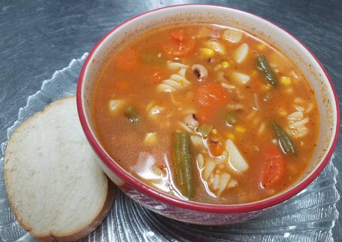 A picture of Winter Vegetable Soup.