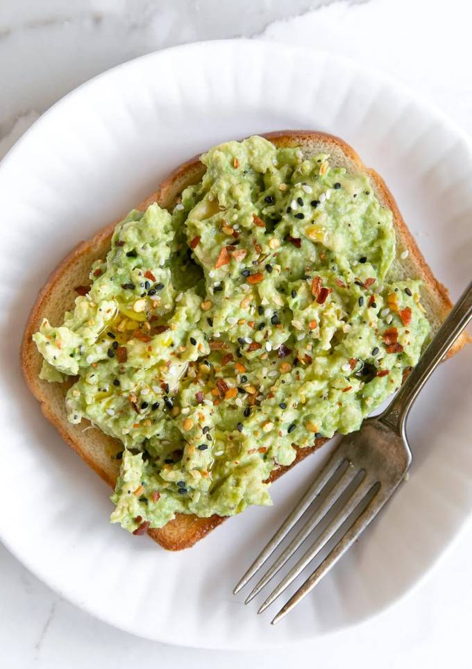 A picture of Avocado Toast.