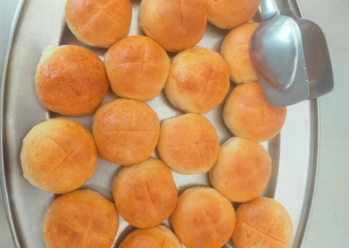 A picture of Home made bread rolls.