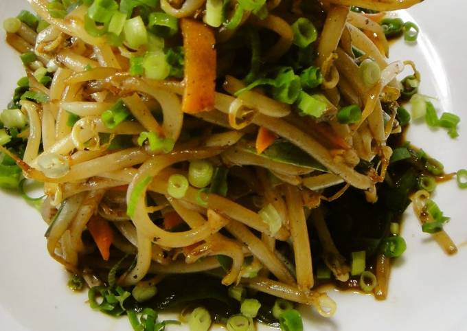 A picture of Tofu Hamburgers Topped with Butter Soy Sauce and Vegetables.