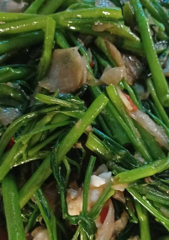 รูปของ ผัดผักบุ้งกุ้งกะปิ