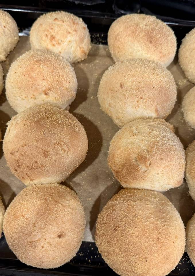 A picture of Classic Pandesal.