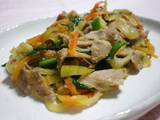 A picture of Rich and Tasty Gochujang and Mayonnaise Flavored Pork and Vegetable Stir-Fry.