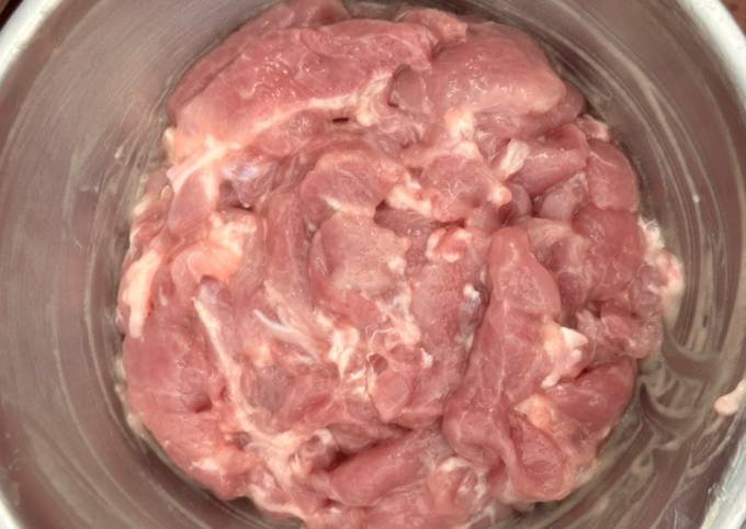 รูปของ หมูนุมหมูนุ่ม