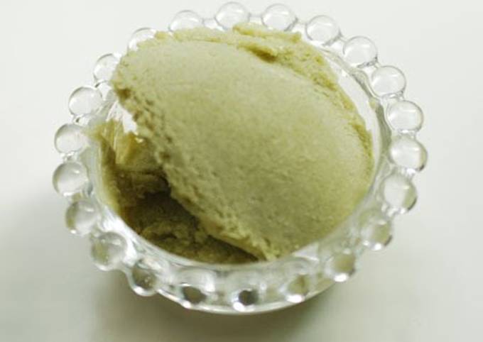 A picture of Avocado Ice Cream with Vegetable Based Ingredients Only.