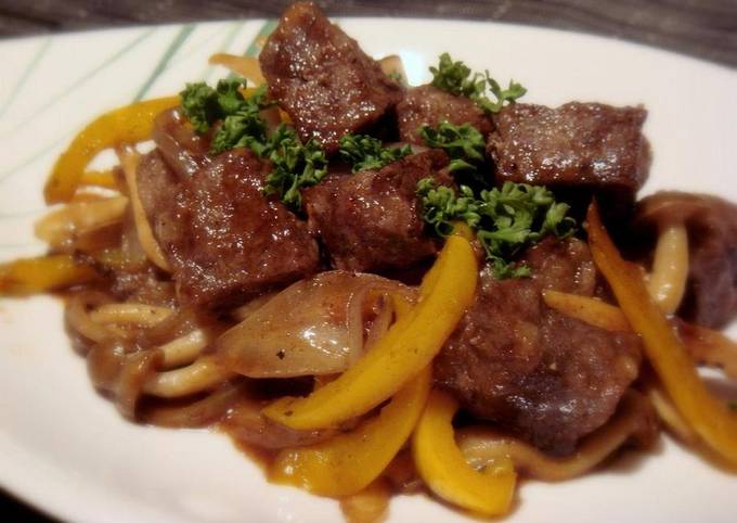 A picture of Cubed Steak with Sautéed Balsamic Vegetables.