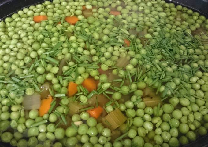 A picture of Crockpot Chicken Vegetable Soup.