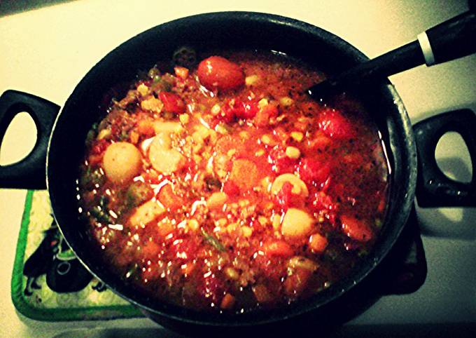 A picture of Vegetable Beef Soup.