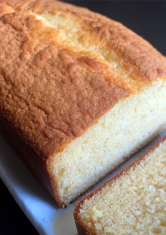 A picture of Basic Pound Cake (Cream Version).