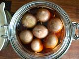 A picture of Pickled Onions.