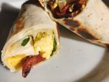 A picture of Deluxe Pizza Breakfast Wraps.