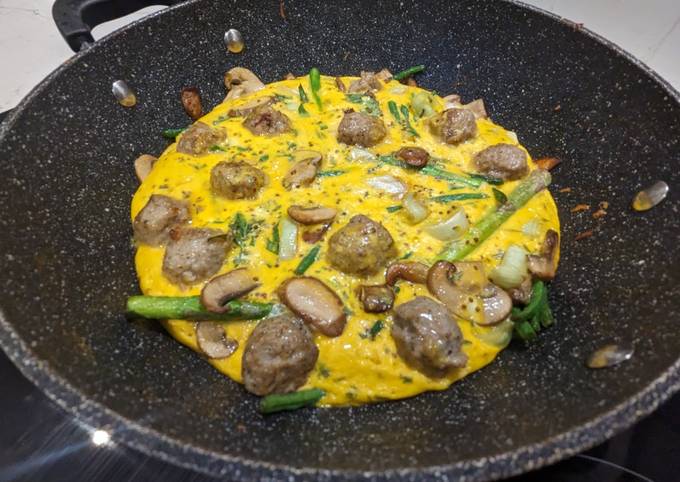 A picture of Tarragon, mushroom & sausage frittata.