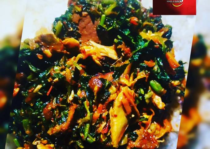 A picture of Vegetable soup (Efo riro).