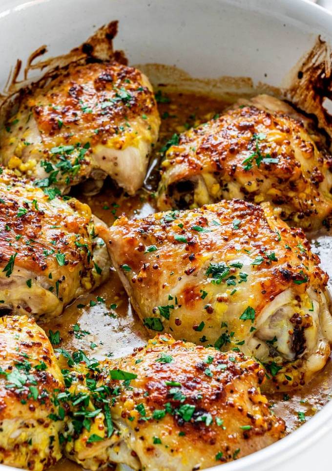 A picture of Oven chicken thighs.